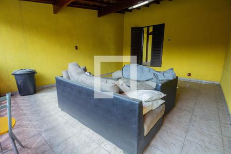 Casa à venda com 160m², 2 quartos e 2 vagasVaranda