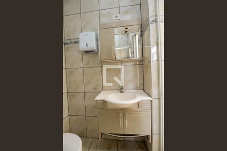 Casa à venda com 160m², 2 quartos e 2 vagasBanheiro 2