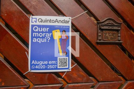 Casa à venda com 160m², 2 quartos e 2 vagasFachada - plaquinha