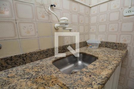 Casa à venda com 160m², 2 quartos e 2 vagasCozinha