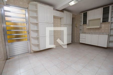 Casa à venda com 160m², 2 quartos e 2 vagasCozinha