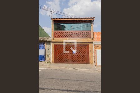 Casa à venda com 160m², 2 quartos e 2 vagasFachada