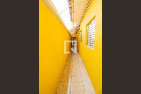 Casa à venda com 160m², 2 quartos e 2 vagasCorredor