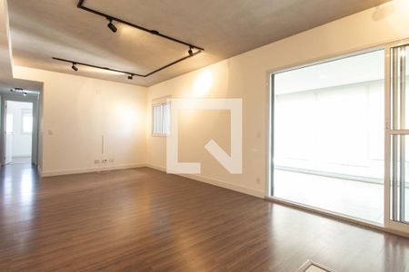 Sala de apartamento à venda com 3 quartos, 140m² em Vila Dom Pedro I, São Paulo