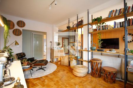 Sala de Estar de apartamento para alugar com 3 quartos, 127m² em Bela Vista, São Paulo