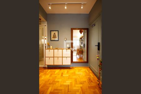 Hall de Entrada de apartamento para alugar com 3 quartos, 127m² em Bela Vista, São Paulo