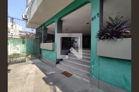 Apartamento para alugar com 64m², 2 quartos e sem vaga Apartamento para alugar com 64m², 2 quartos e sem vagaFachada