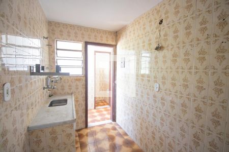 Apartamento para alugar com 64m², 2 quartos e sem vaga Apartamento para alugar com 64m², 2 quartos e sem vagaCozinha e Área de Serviço