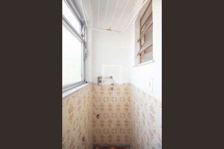 Apartamento para alugar com 64m², 2 quartos e sem vaga Apartamento para alugar com 64m², 2 quartos e sem vagaCozinha e Área de Serviço