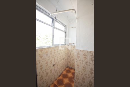 Apartamento para alugar com 64m², 2 quartos e sem vaga Apartamento para alugar com 64m², 2 quartos e sem vagaCozinha e Área de Serviço