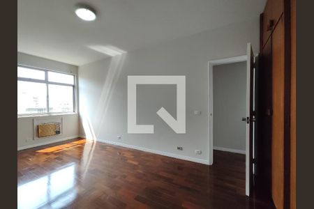 Apartamento para alugar com 98m², 2 quartos e 1 vagaSuíte