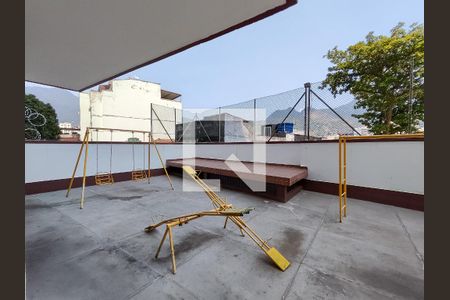 Apartamento para alugar com 98m², 2 quartos e 1 vagaÁrea comum - Playground
