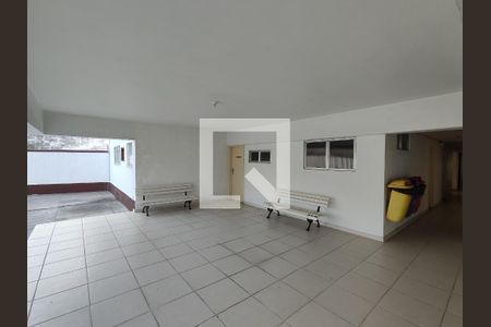 Apartamento para alugar com 98m², 2 quartos e 1 vagaÁrea comum - Playground