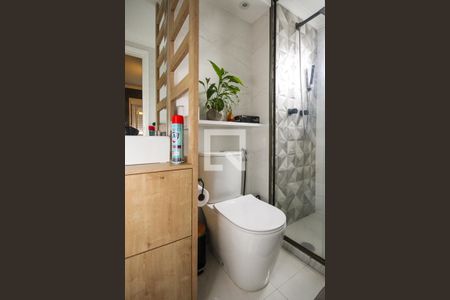 Apartamento à venda com 54m², 2 quartos e 1 vaga Apartamento à venda com 54m², 2 quartos e 1 vagaBanheiro da Suite