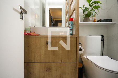 Apartamento à venda com 54m², 2 quartos e 1 vaga Apartamento à venda com 54m², 2 quartos e 1 vagaBanheiro da Suite