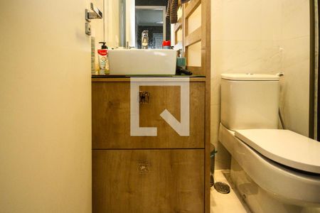 Apartamento à venda com 54m², 2 quartos e 1 vaga Apartamento à venda com 54m², 2 quartos e 1 vagaBanheiro Social