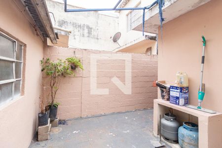 Casa à venda com 125m², 2 quartos e 2 vagasQuintal
