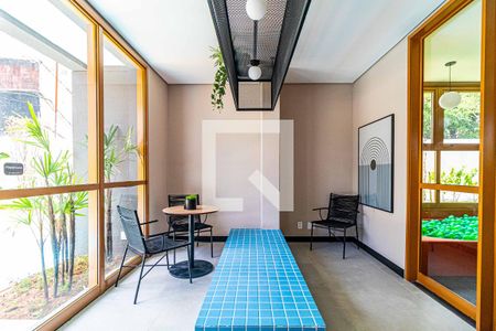 Apartamento à venda com 43m², 2 quartos e sem vagaÁrea comum