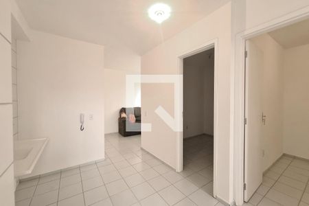 Sala de apartamento para alugar com 2 quartos, 53m² em Parque São Lourenço, São Paulo