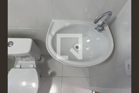 Apartamento para alugar com 27m², 1 quarto e sem vaga Apartamento para alugar com 27m², 1 quarto e sem vagaBanheiro