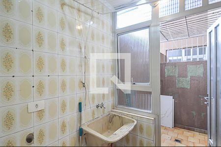 Apartamento para alugar com 72m², 2 quartos e 1 vagaÁrea de Serviço