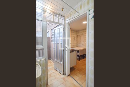 Apartamento para alugar com 72m², 2 quartos e 1 vagaÁrea de Serviço