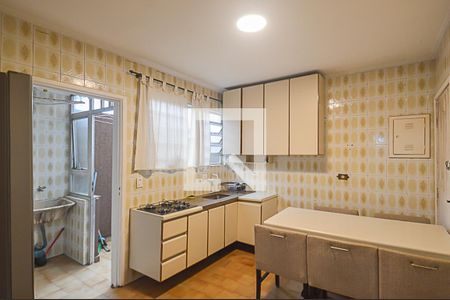 Apartamento para alugar com 72m², 2 quartos e 1 vagaCozinha