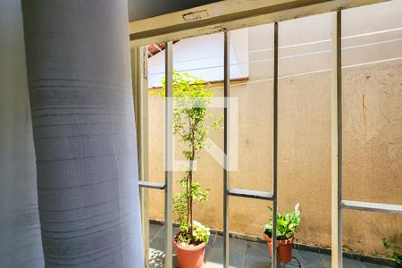 Casa à venda com 110m², 3 quartos e 2 vagas Casa à venda com 110m², 3 quartos e 2 vagasVista do Quarto 3