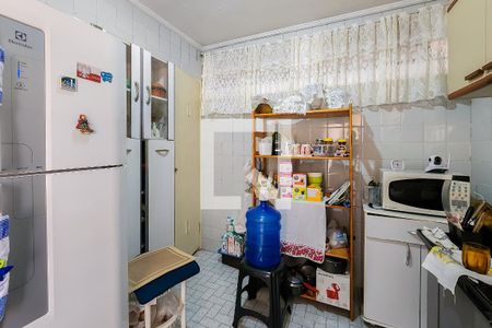 Casa à venda com 110m², 3 quartos e 2 vagas Casa à venda com 110m², 3 quartos e 2 vagasCozinha