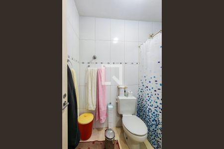 Casa à venda com 110m², 3 quartos e 2 vagas Casa à venda com 110m², 3 quartos e 2 vagasBanheiro