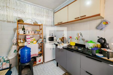 Casa à venda com 110m², 3 quartos e 2 vagas Casa à venda com 110m², 3 quartos e 2 vagasCozinha