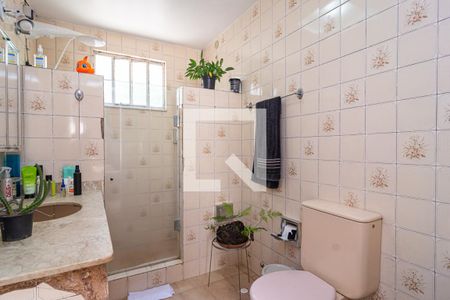 Casa à venda com 300m², 5 quartos e 3 vagasSuíte 2