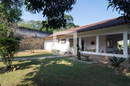 Casa à venda com 300m², 5 quartos e 3 vagasQuintal