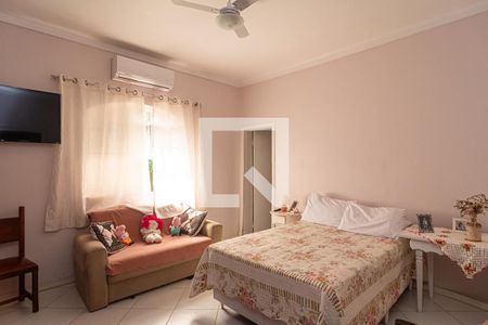 Casa à venda com 300m², 5 quartos e 3 vagasSuíte 2