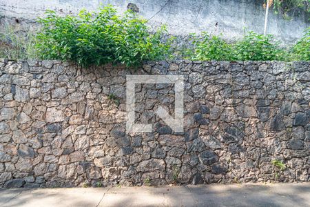 Casa à venda com 300m², 5 quartos e 3 vagasQuarto 2 vista