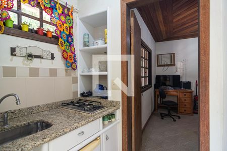 Casa à venda com 300m², 5 quartos e 3 vagasÁrea Externa