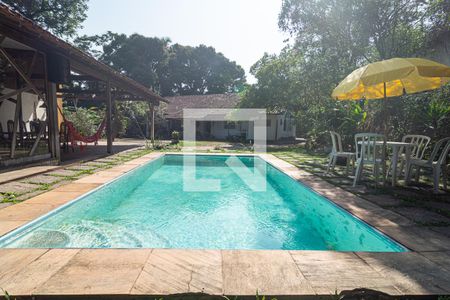 Casa à venda com 300m², 5 quartos e 3 vagasQuintal