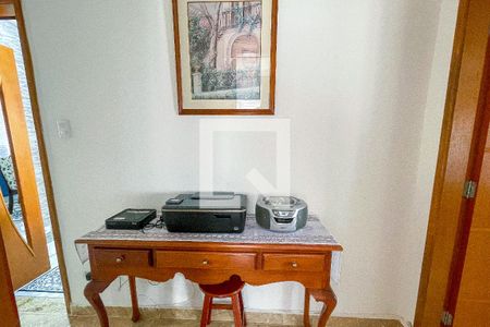 Apartamento à venda com 100m², 2 quartos e 1 vaga Apartamento à venda com 100m², 2 quartos e 1 vagaCorredor