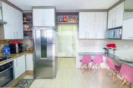 Apartamento à venda com 100m², 2 quartos e 1 vaga Apartamento à venda com 100m², 2 quartos e 1 vagaCozinha