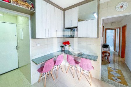 Apartamento à venda com 100m², 2 quartos e 1 vaga Apartamento à venda com 100m², 2 quartos e 1 vagaCozinha