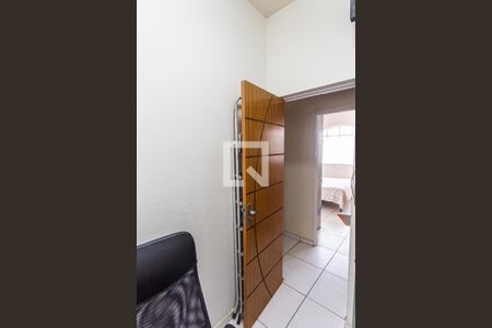 Casa para alugar com 379m², 4 quartos e 4 vagasEscritório