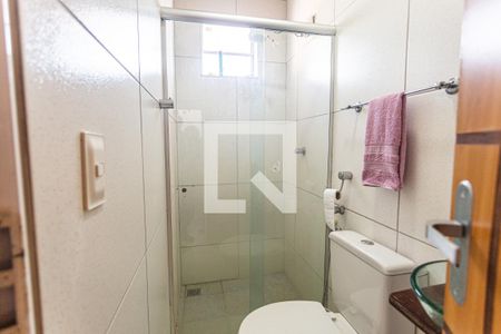 Casa para alugar com 379m², 4 quartos e 4 vagasBanheiro da Suíte 2 no 2° Pavimento