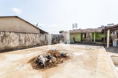 Casa para alugar com 379m², 4 quartos e 4 vagasQuintal