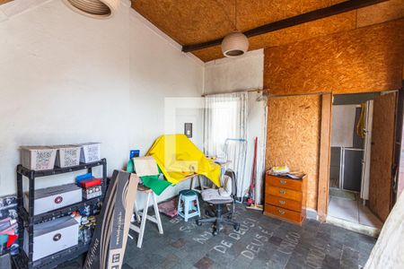 Casa para alugar com 379m², 4 quartos e 4 vagasSuíte 3 na Casa de Fundos