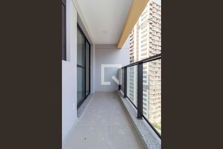 Studio - Varanda de kitnet/studio para alugar com 0 quarto, 30m² em Jardim das Acácias, São Paulo