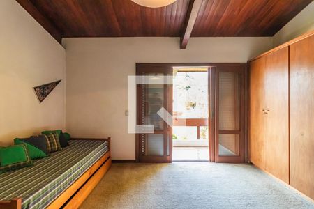 Quarto 1 de casa de condomínio à venda com 3 quartos, 413m² em Alphaville Residencial Um, Barueri