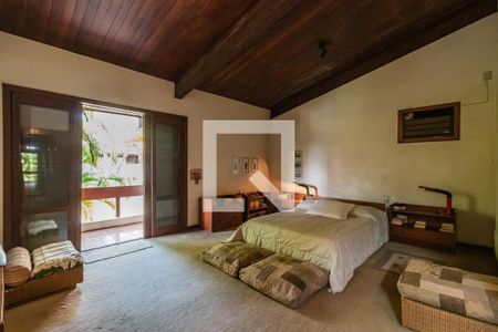 Casa de condomínio à venda com 413m², 3 quartos e 2 vagasQuarto 3