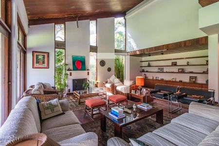 Sala de casa de condomínio à venda com 3 quartos, 413m² em Alphaville Residencial Um, Barueri