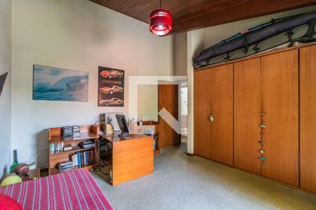 Casa de condomínio à venda com 413m², 3 quartos e 2 vagasQuarto 2