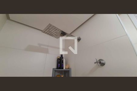 Apartamento à venda com 41m², 2 quartos e 1 vaga Apartamento à venda com 41m², 2 quartos e 1 vagaBanheiro